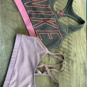 lot of 2 nike sports bras